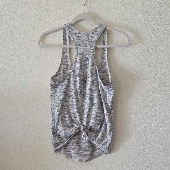 lululemon athletica Heathered White & Gray Racerback Tank Salute The Sun - Picture 2 of 2